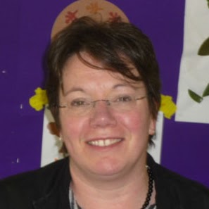 Jo Warren Photo 19