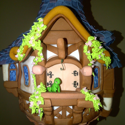 Lisa Haines Photo 24