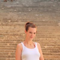Diana Schulz Photo 8