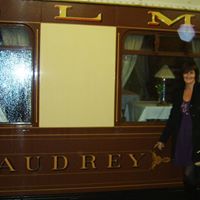 Lesley Ames Photo 22