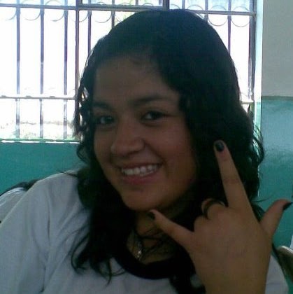 Cristina Flores Photo 42