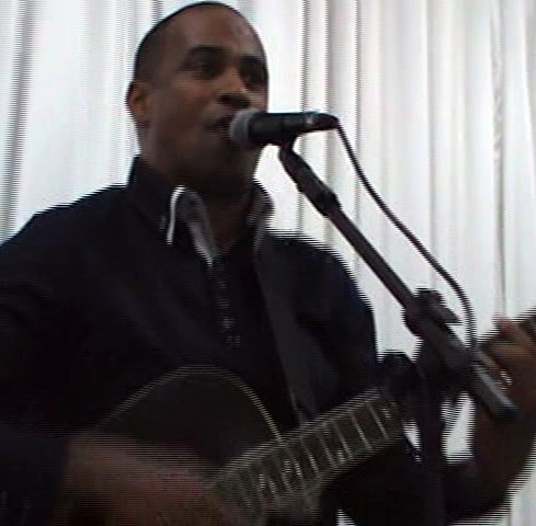 Marcos Dias Photo 17