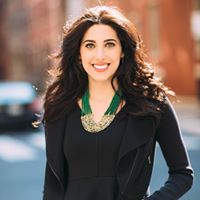 Julia Fisher Photo 45