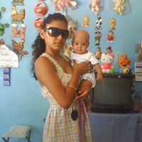 Laura Chavez Photo 19
