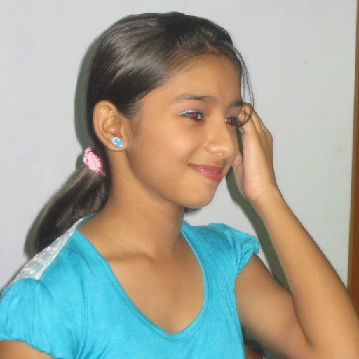 Aayushi Srivastava Photo 9