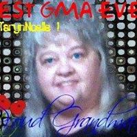 Carolyn Giles Photo 8