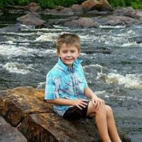 Holly Johns Photo 27