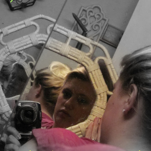 Samantha Ballance Photo 5