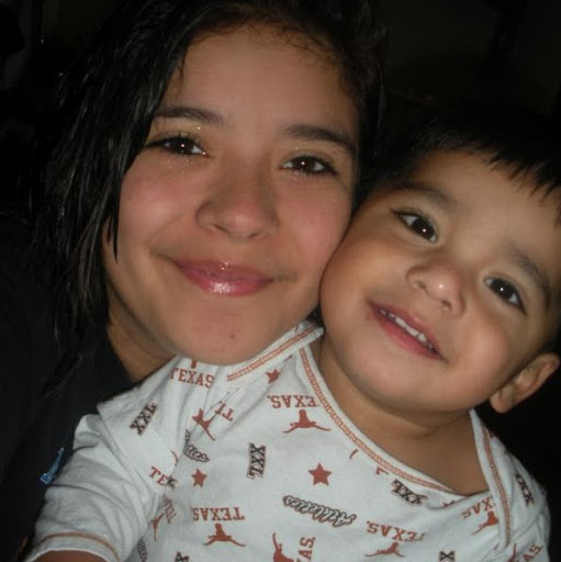 Ashley Canales Photo 17