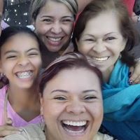 Tina Velez Photo 4