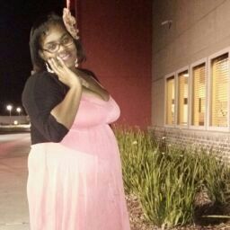 Shelondra Mccutcheon Photo 1
