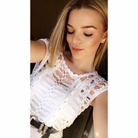 Sarah Alexander Photo 25