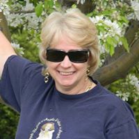 Karen Vogel Photo 37