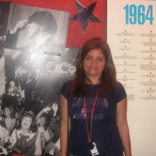 Rosita Fuentes Photo 5
