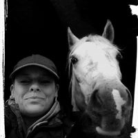 Alison Banks Photo 24