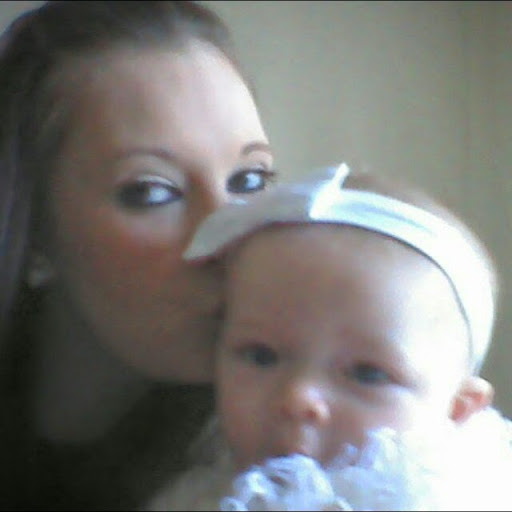 Lauren Richardson Photo 18
