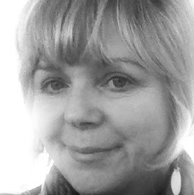 Suzanne Hall Photo 17