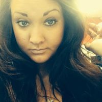 Danielle Delong Photo 10