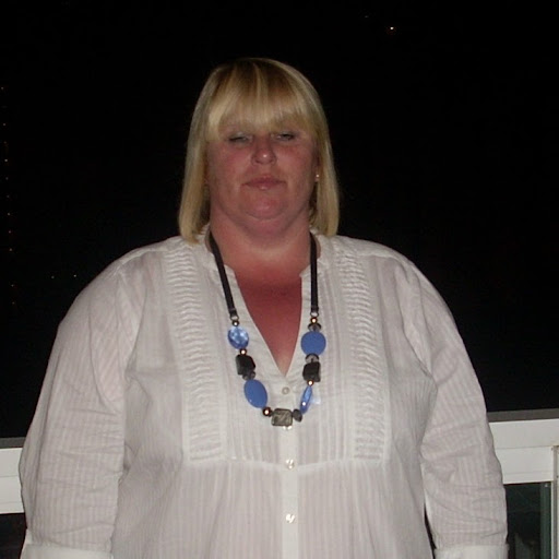Diane Walsh Photo 24