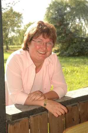 Susan Martens Photo 26
