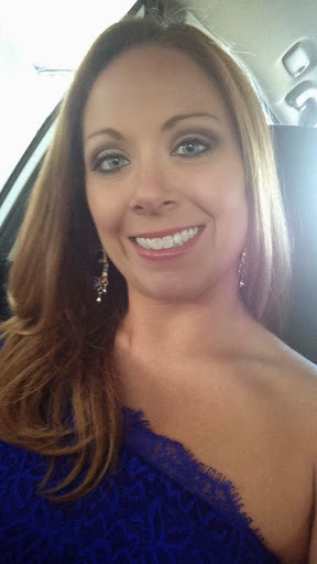 Julie Simmons Photo 18