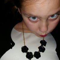 Kristine Howell Photo 6
