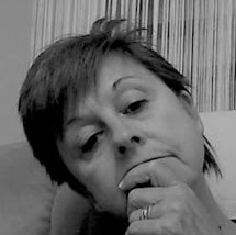 Sue Parker Photo 18