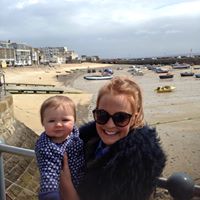 Victoria Fielding Photo 5
