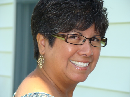 Diane Gonzales Photo 8