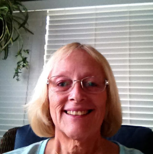 Anne Everett Photo 27