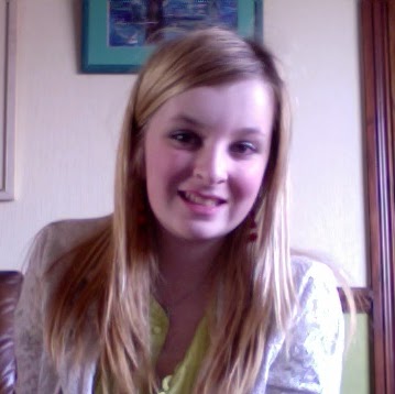 Alice Lewis Photo 27
