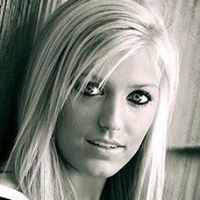 Erica Holland Photo 10
