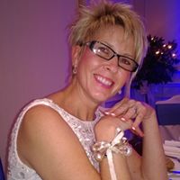 Elizabeth Burgin Photo 6