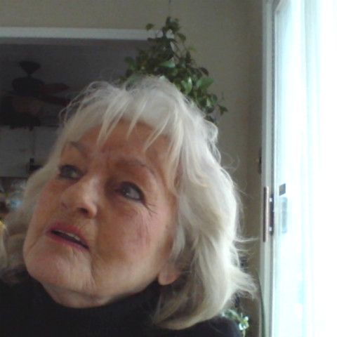 Eileen Taylor Photo 20