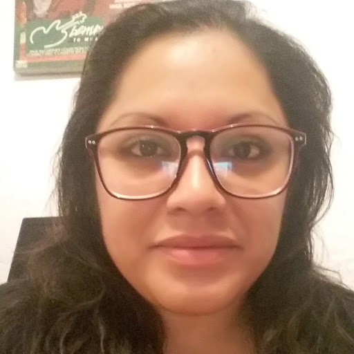 Alice Aguilar Photo 28
