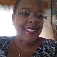 Maxine Robinson Photo 6