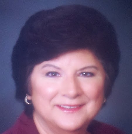 Kathleen White Photo 11