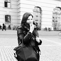 Jennifer Lenz Photo 13