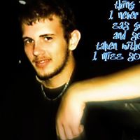 Kenneth Vaughn Photo 44