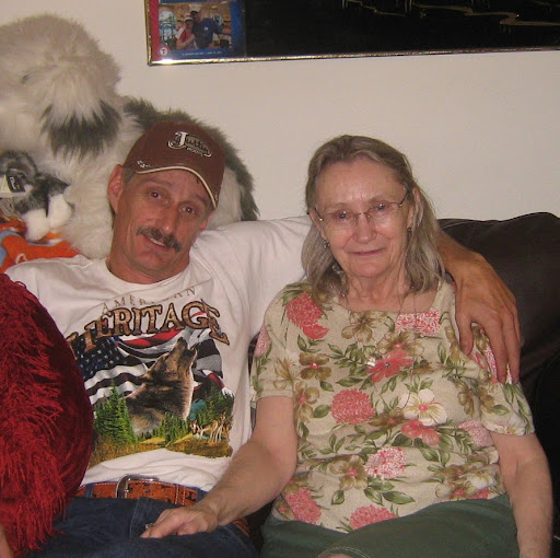 Bobbie Davis Photo 29