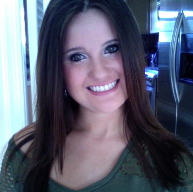 Emily Nelson Photo 23