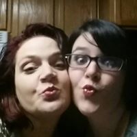 Jennifer Groves Photo 30