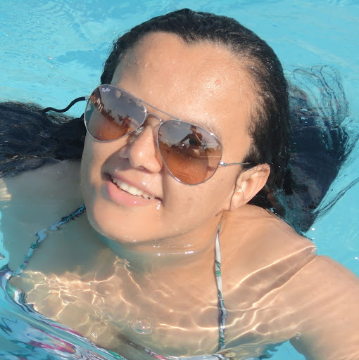 Rose Santiago Photo 25