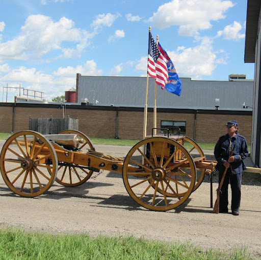 Larry Butler Photo 21