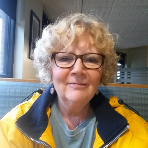 Linda Parker Photo 16
