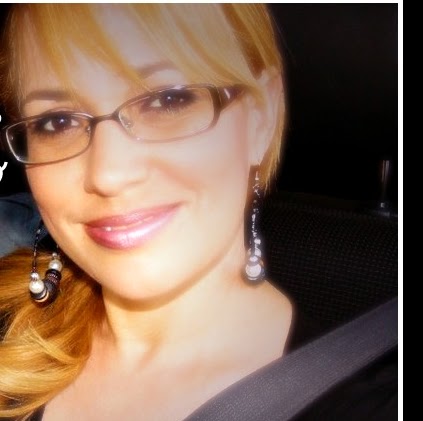 Ivonne Rosa Photo 17