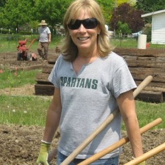 Roberta Richards Photo 27