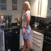 Louise Galloway Photo 11