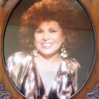 Betty Lopez Photo 31