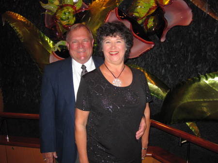 Lynn Saunders Photo 19